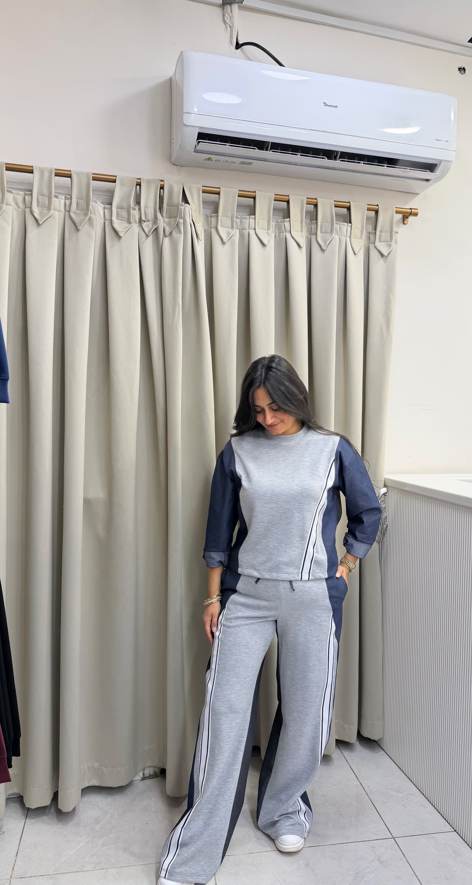 KONTRAST ŞERİT DETAYLI EŞOFMAN TAKIMI